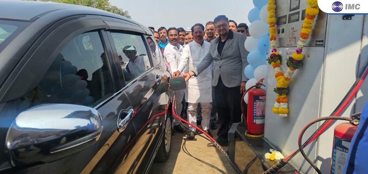 Inauguration of 28th CNG station Digambarravji Bagal Petroleum, Karmala, Solapur